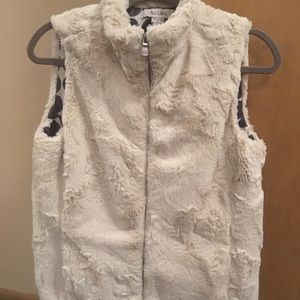 Women vest